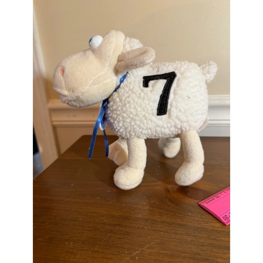 Serta Counting Sheep 7 Plush Advertising Character White Blue Medallion 8 inch